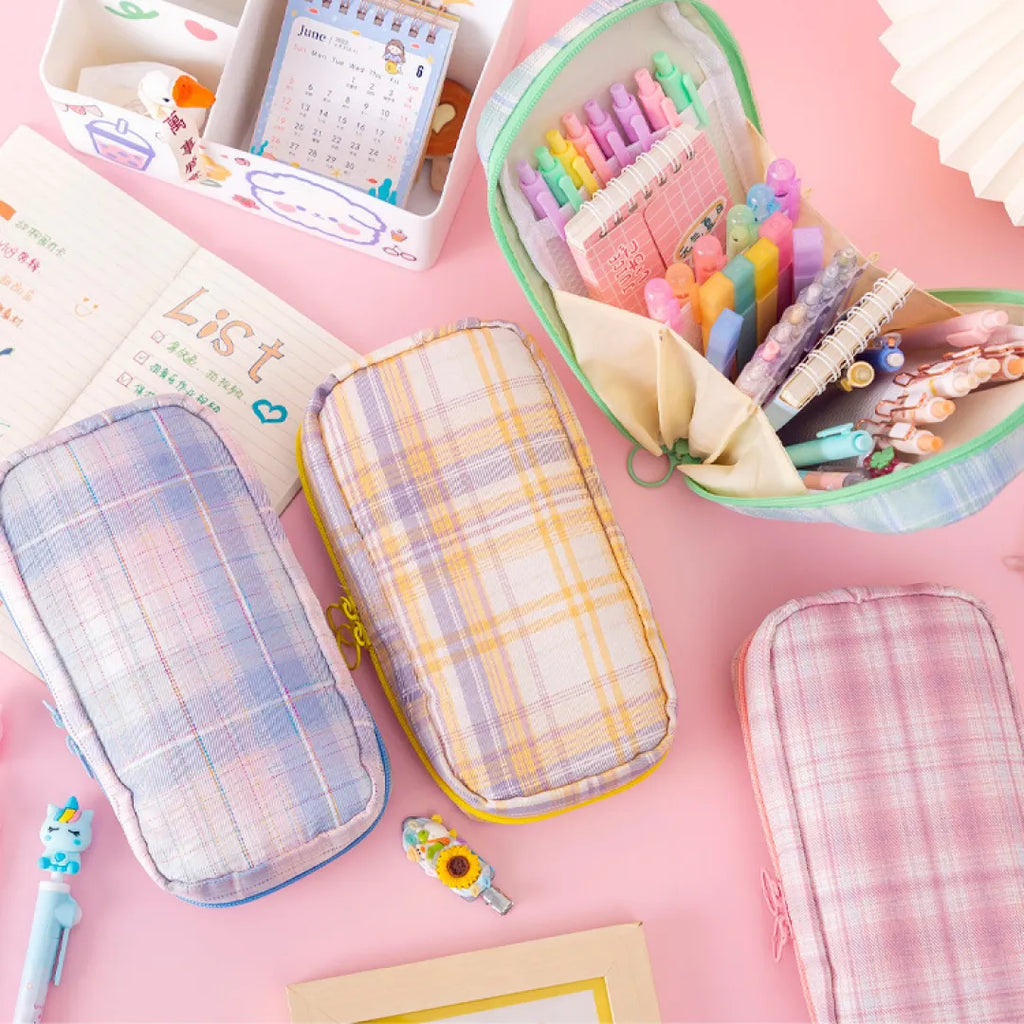 ESTOJO NECESSAIRE COM DIVISÓRIA XADREZ